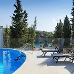 Luxury Hvar Enigma With Pool Villa Vrboska