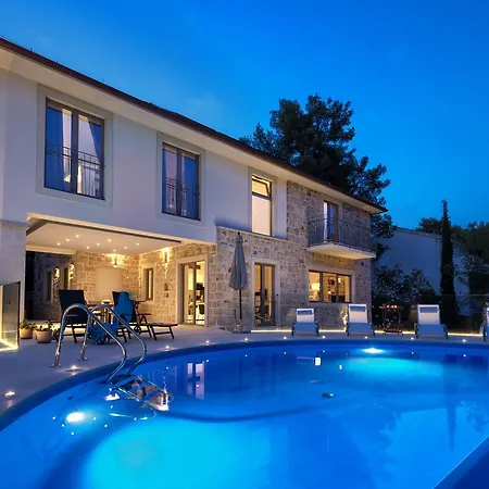 Luxury Hvar Enigma With Pool فيلة